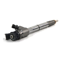 Load image into Gallery viewer, NEW HOLLAND AGRICULTURE - REMAN-FUEL INJECTOR - 5801790338R