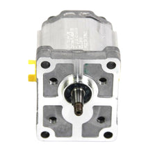 Load image into Gallery viewer, CASE IH - REMAN-HYD PUMP - 84100749R
