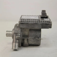 Load image into Gallery viewer, Reman-Water Pump #47969909R
