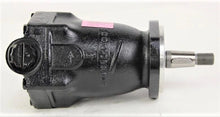 Load image into Gallery viewer, New Holland - Reman Motor, Hyd - 47640717R