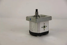 Load image into Gallery viewer, New Holland CE - Reman-Hyd Pump - 5179729r