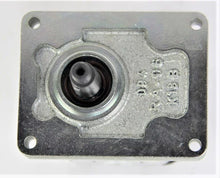Load image into Gallery viewer, New Holland - Reman PUMP, HYD REMAN, GEAR - 84530156R