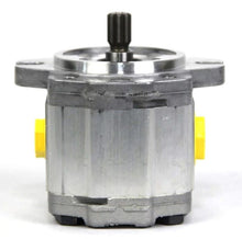 Load image into Gallery viewer, NEW HOLLAND - REMAN-HYD PUMP - 86502306R