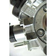 Load image into Gallery viewer, Reman Fuel Injection Pump - 5801470100R