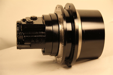 Load image into Gallery viewer, Reman Hydraulic Motor #87600263r