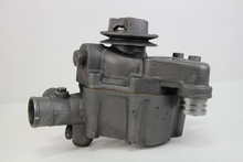 Load image into Gallery viewer, Reman-Water Pump #82847749R