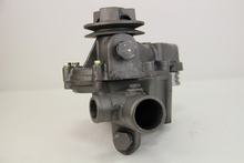 Load image into Gallery viewer, Reman-Water Pump #82847749R