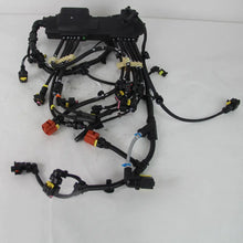 Load image into Gallery viewer, New Holland - Reman-Wire Harness - 5802535922r
