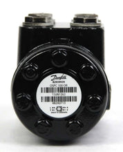 Load image into Gallery viewer, NEW HOLLAND - REMAN-HYD MOTOR - 83986295R