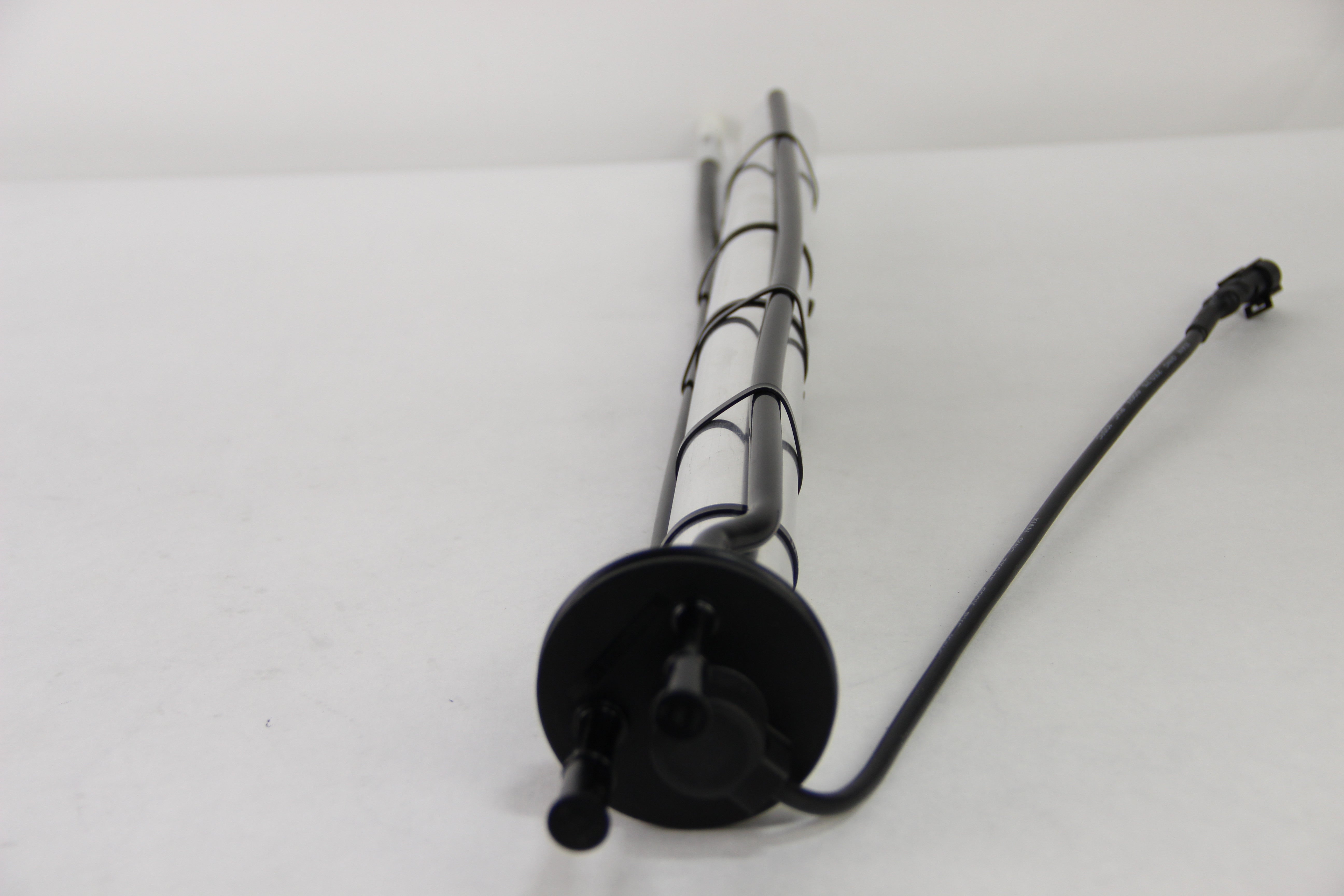 Case CE - Sender Unit - 48141084 – My CNH Reman