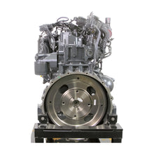 Load image into Gallery viewer, Reman Engine Non Epa (Non Regulated) - 5802338106R
