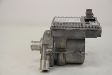 Load image into Gallery viewer, Reman-Water Pump #47969909R
