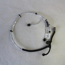 Load image into Gallery viewer, New Holland Reman-Wire Harness - 84571037R
