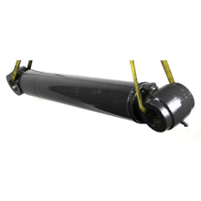 Load image into Gallery viewer, Reman Hydraulic Cylinder - 90472384R
