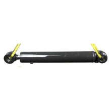 Load image into Gallery viewer, Reman Hydraulic Cylinder - 90472384R
