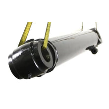Load image into Gallery viewer, Reman Hydraulic Cylinder - 90472384R
