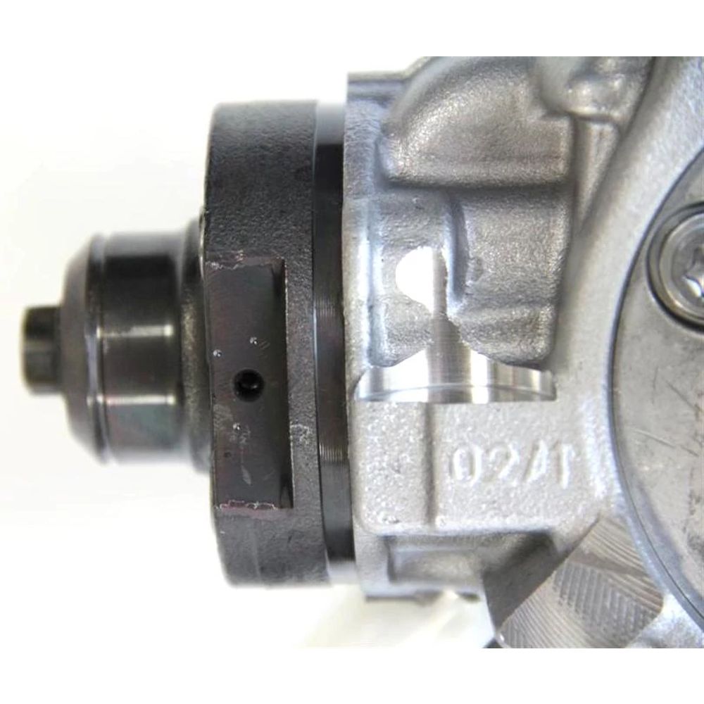 Reman Fuel Injection Pump - 5801470100R