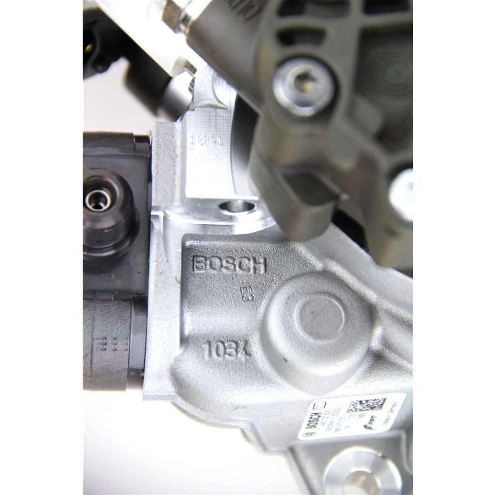 Reman Fuel Injection Pump - 5801470100R