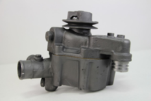 Load image into Gallery viewer, Reman-Water Pump #82847749R
