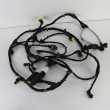 Load image into Gallery viewer, New Holland Reman-Wire Harness - 5801764685r
