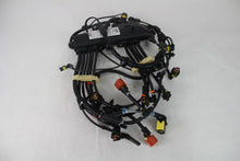 Load image into Gallery viewer, New Holland CE Reman-Wire Harness - 5802535922r
