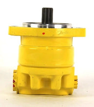 Load image into Gallery viewer, NEW HOLLAND - REMAN-HYD PUMP - 86565583R
